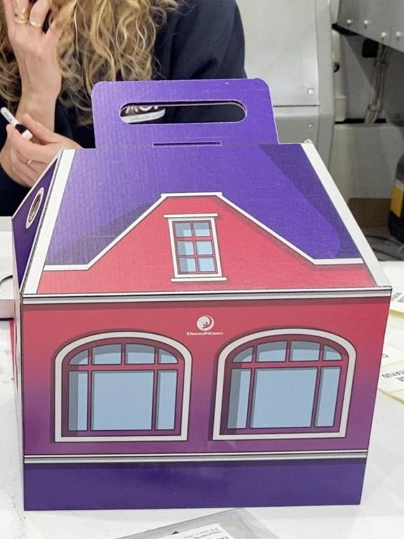 NBC Universal - Caja